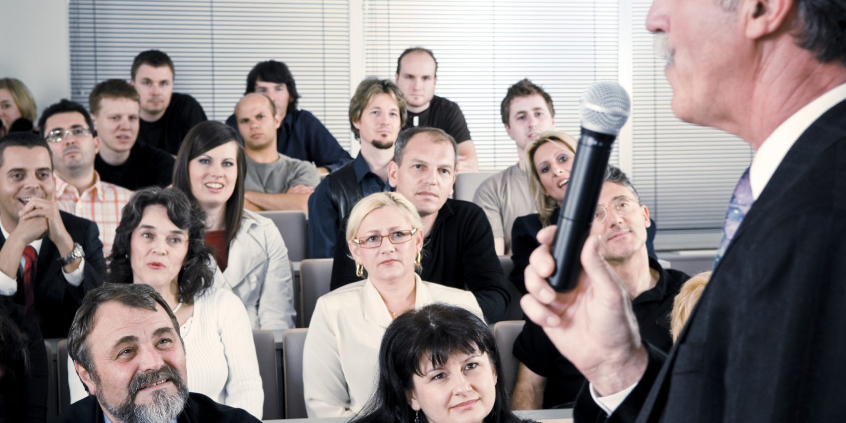 speaking-photo 5 Keys to Ensuring a Spectacular Sales Training Engagement